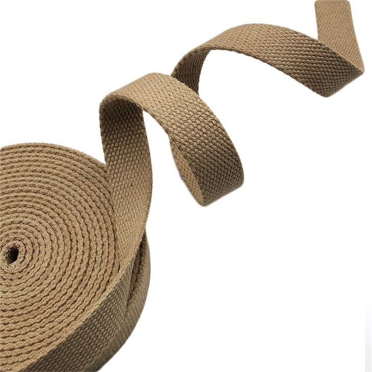 1 white cotton webbing